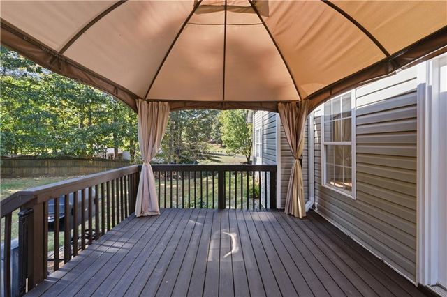 313 Vineyard Drive, Dallas, GA 30132