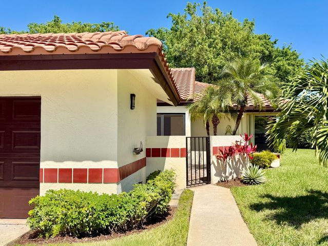 5317 Fig Palm Way B, Boynton Beach, FL 33437