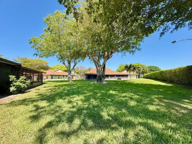 5317 Fig Palm Way B, Boynton Beach, FL 33437