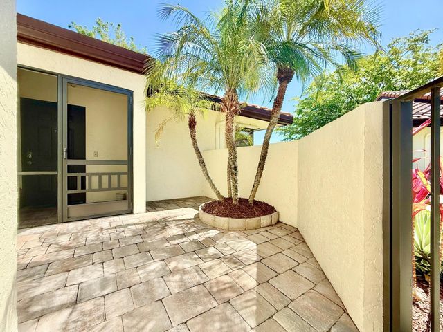 5317 Fig Palm Way B, Boynton Beach, FL 33437