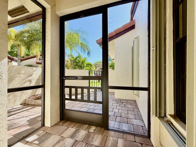 5317 Fig Palm Way B, Boynton Beach, FL 33437