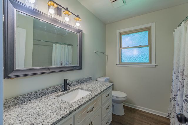 524 Inver Ln, Clarksville, TN 37042