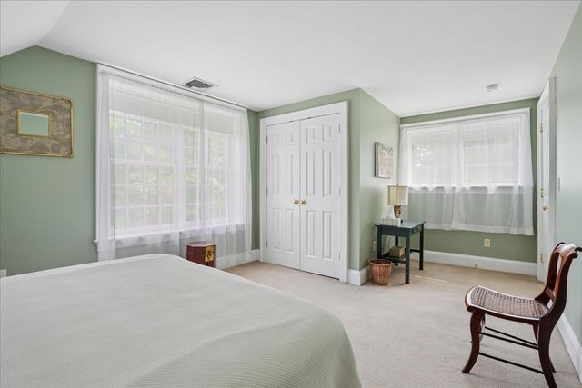 181 Meetinghouse Road, Bedford, NH 03110