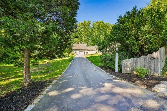 181 Meetinghouse Road, Bedford, NH 03110