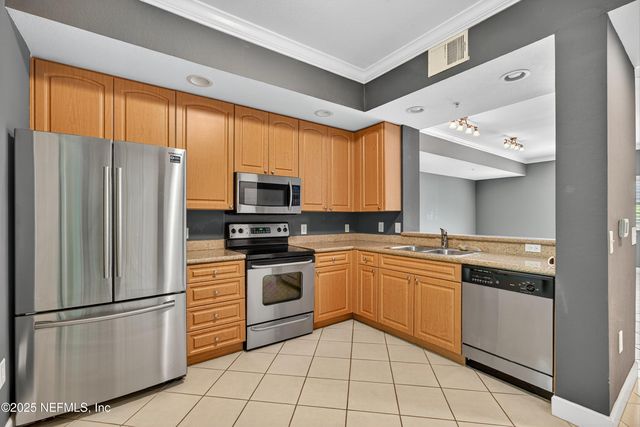 9745 TOUCHTON Road 1105, Jacksonville, FL 32246