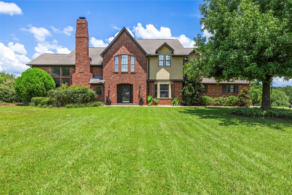 18751 Ridgeline Road, Tyler, TX 75703