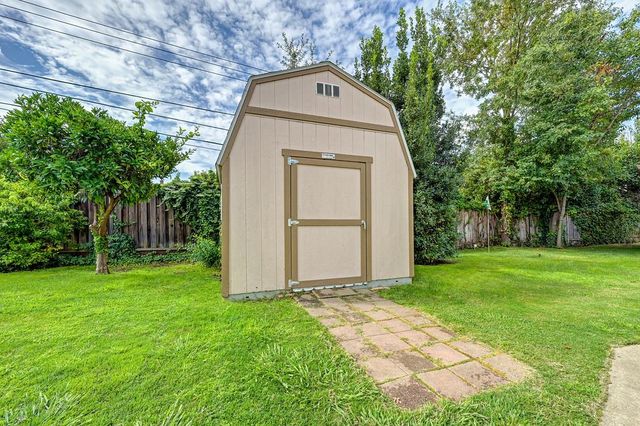 3624 Cody Way, Sacramento, CA 95864