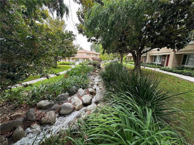 18598 Creek, Huntington Beach, CA 92648