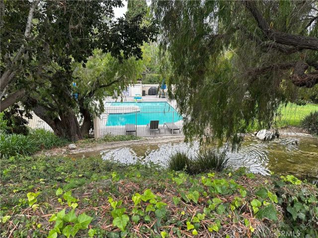 18598 Creek, Huntington Beach, CA 92648