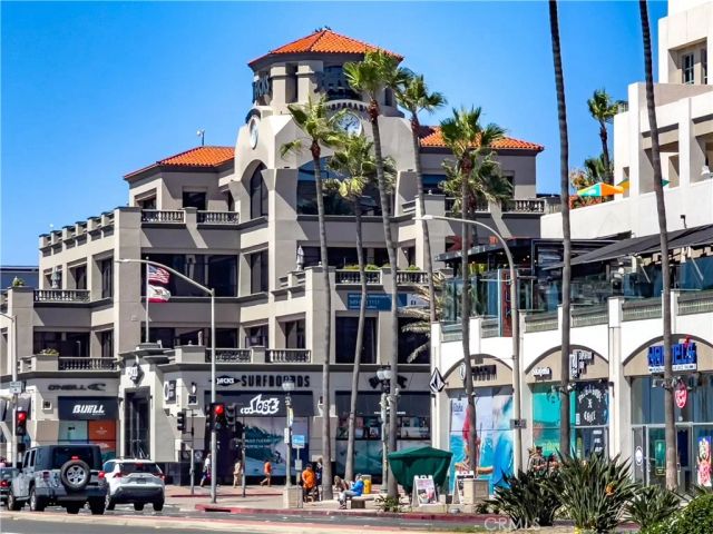 18598 Creek, Huntington Beach, CA 92648