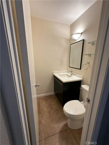 18598 Creek, Huntington Beach, CA 92648