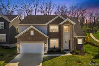280 Arbors At Bridle Path, Ballwin, MO 63021