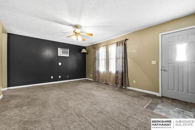 7411 S 41 Avenue, Bellevue, NE 68147