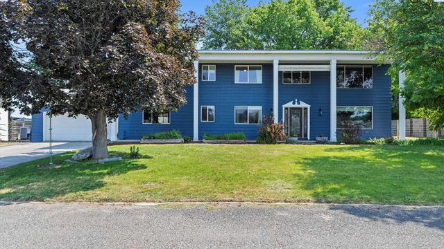 64209 E Grover Pr Ne, West Richland, WA 99353