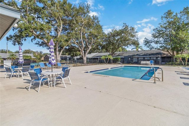 2580 KING OAK CIRCLE, St Cloud, FL 34769