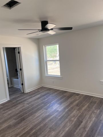 499 Main Street, Bauxite, AR 72011