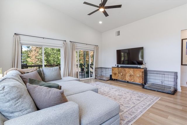 16 Rasen Lane, Bella Vista, AR 72714