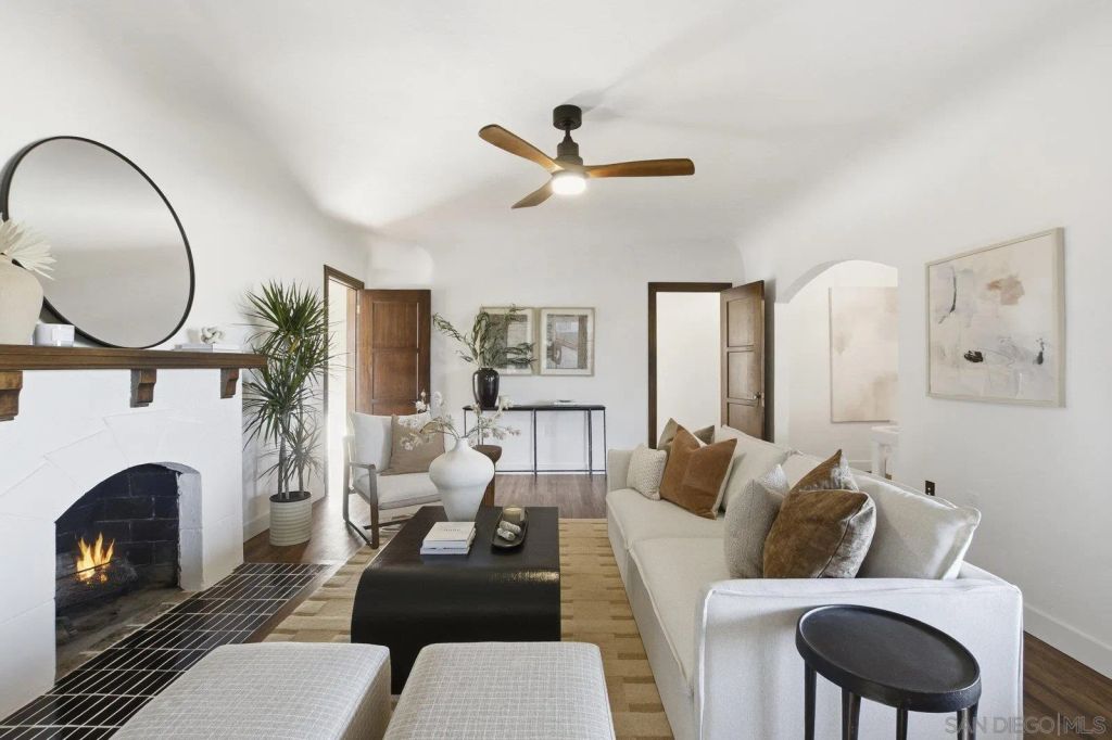 7924 El Capitan, La Mesa, CA 91942