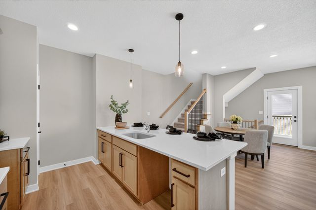 15303 Bellflower Lane, Urbandale, IA 50323
