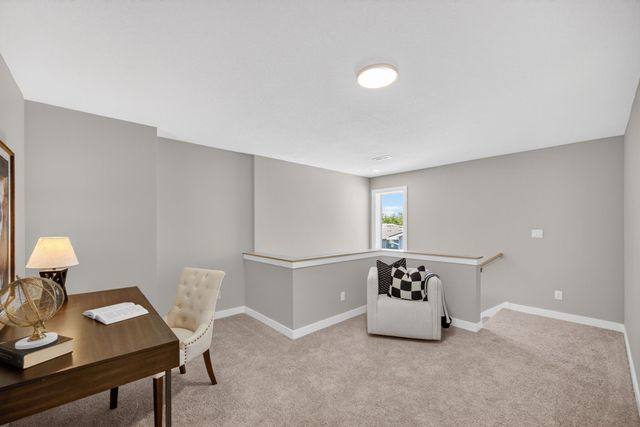 15303 Bellflower Lane, Urbandale, IA 50323