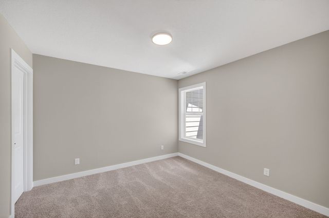 15303 Bellflower Lane, Urbandale, IA 50323