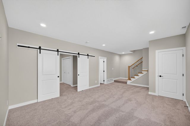 15303 Bellflower Lane, Urbandale, IA 50323
