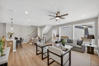 15303 Bellflower Lane, Urbandale, IA 50323