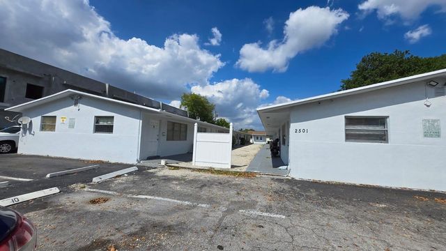 2501 Pierce St 12-A, Hollywood, FL 33020