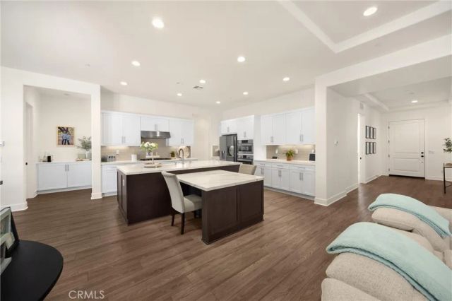 11638 Oakton Way, Corona, CA 92883