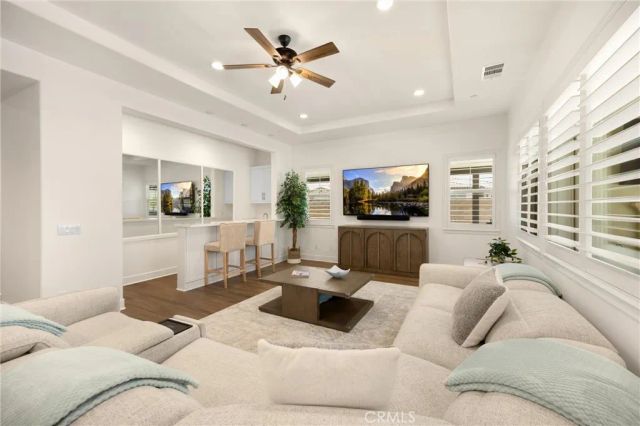 11638 Oakton Way, Corona, CA 92883