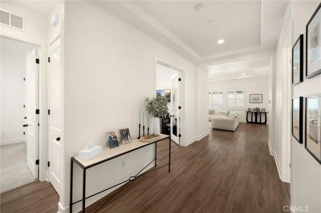 11638 Oakton Way, Corona, CA 92883