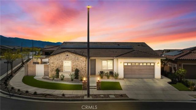 11638 Oakton Way, Corona, CA 92883