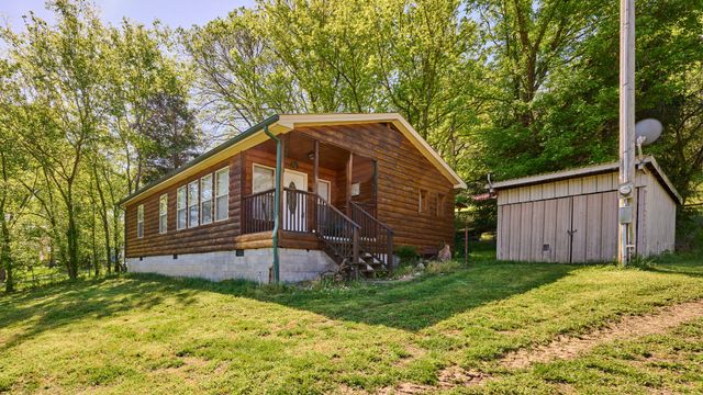 271 Richardson Hollow Ln, Gainesboro, TN 38562