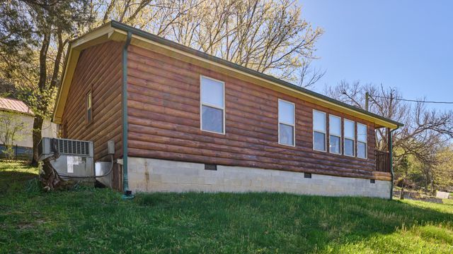 271 Richardson Hollow Ln, Gainesboro, TN 38562