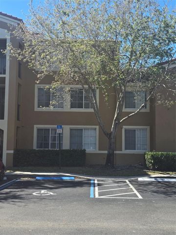 7970 N Nob Hill Road 205, Tamarac, FL 33321