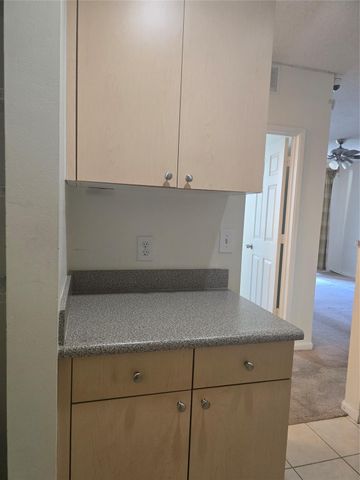 7970 N Nob Hill Road 205, Tamarac, FL 33321