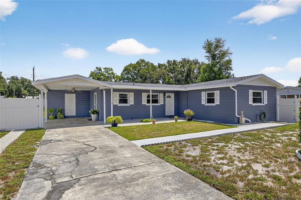 4729 RON CIRCLE, Lakeland, FL 33805