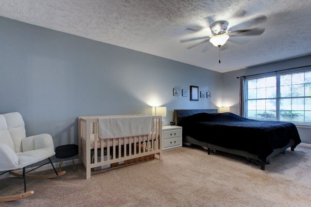 127 Deer Point Rd, Unionville, TN 37180