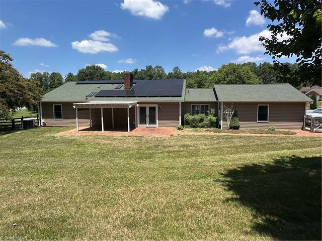 162 Rockford Road, Kernersville, NC 27284