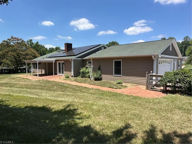 162 Rockford Road, Kernersville, NC 27284