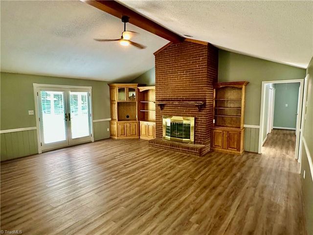 162 Rockford Road, Kernersville, NC 27284