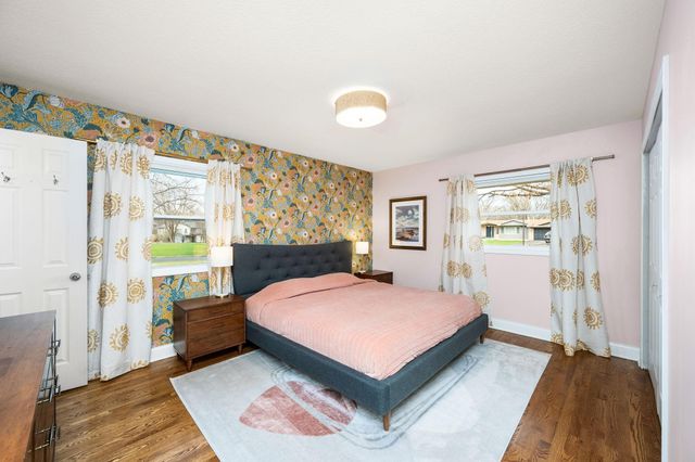 1900 Maryland Avenue N, Golden Valley, MN 55427