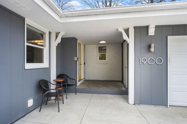 1900 Maryland Avenue N, Golden Valley, MN 55427