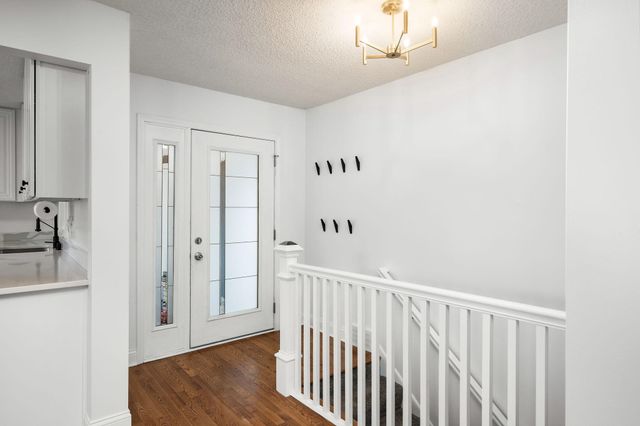 1900 Maryland Avenue N, Golden Valley, MN 55427