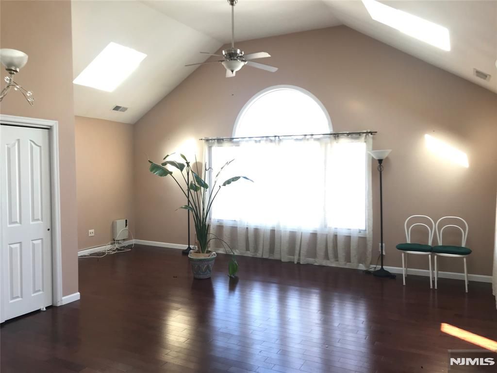 410 Lafayette Avenue 2, Cliffside Park, NJ 07010