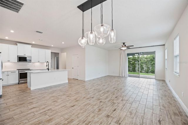 2485 MORNINGLIGHT DRIVE, Lutz, FL 33558