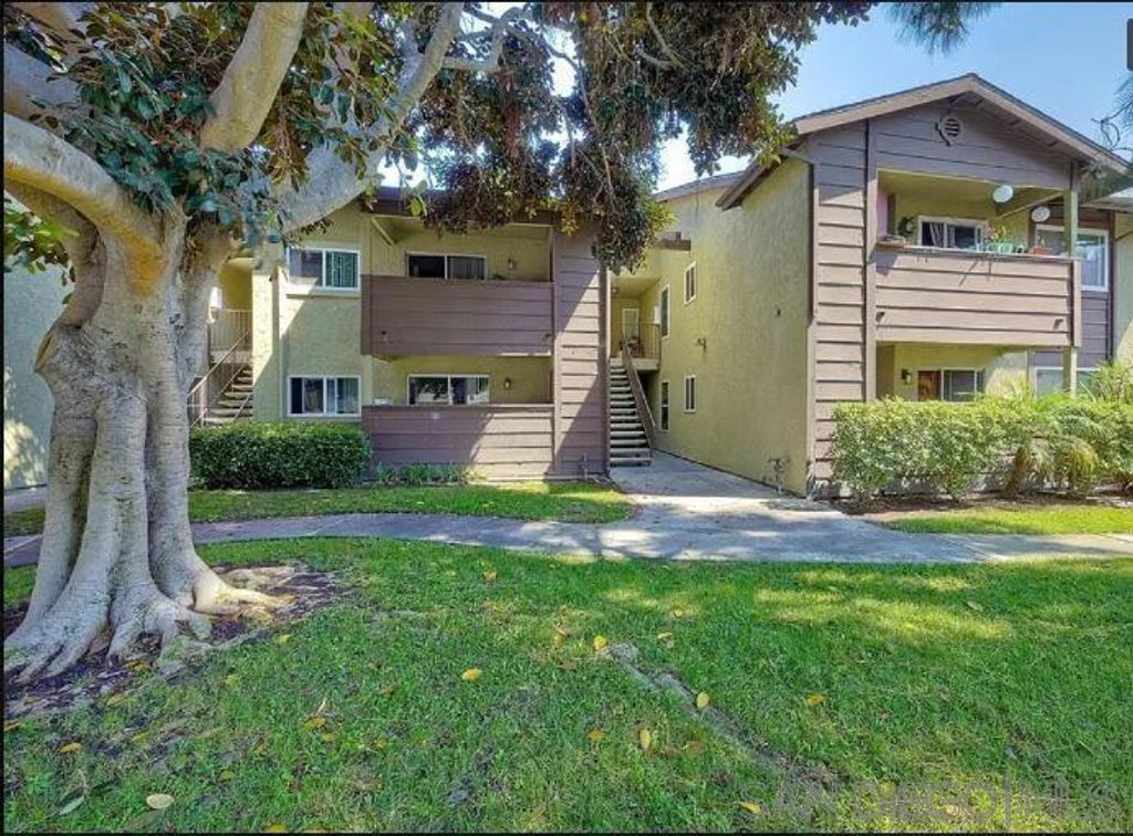 510 Calle Montecito 57, Oceanside, CA 92057