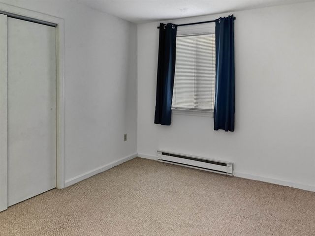 325 Lita Lane, Newmarket, NH 03857