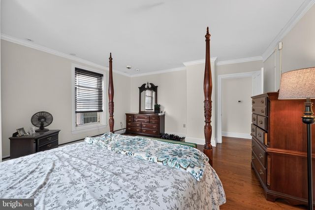255 S STATE ST, Newtown, PA 18940