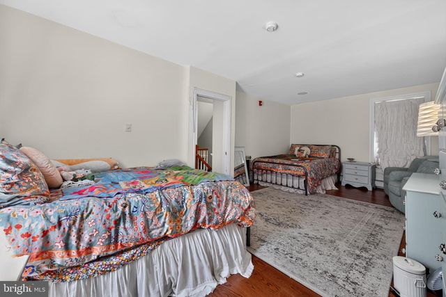 255 S STATE ST, Newtown, PA 18940
